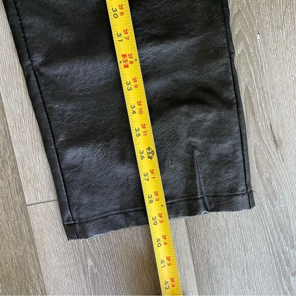 Princess Polly Encore Black Vegan Leather Straight Leg Pleated Pants Size 12 - Picture 14 of 14